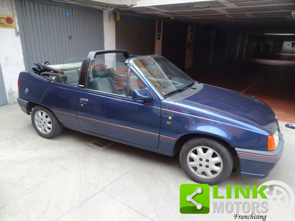Afbeelding 7/10 van Opel Kadett 1,4i (1992)