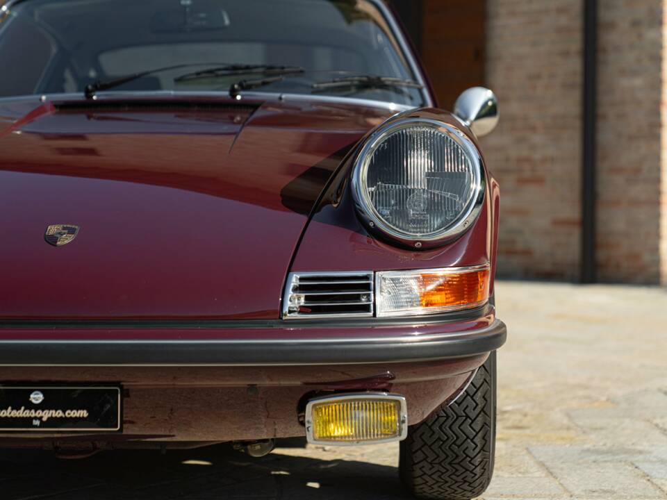 Image 12/50 of Porsche 911 2.2 S (1971)