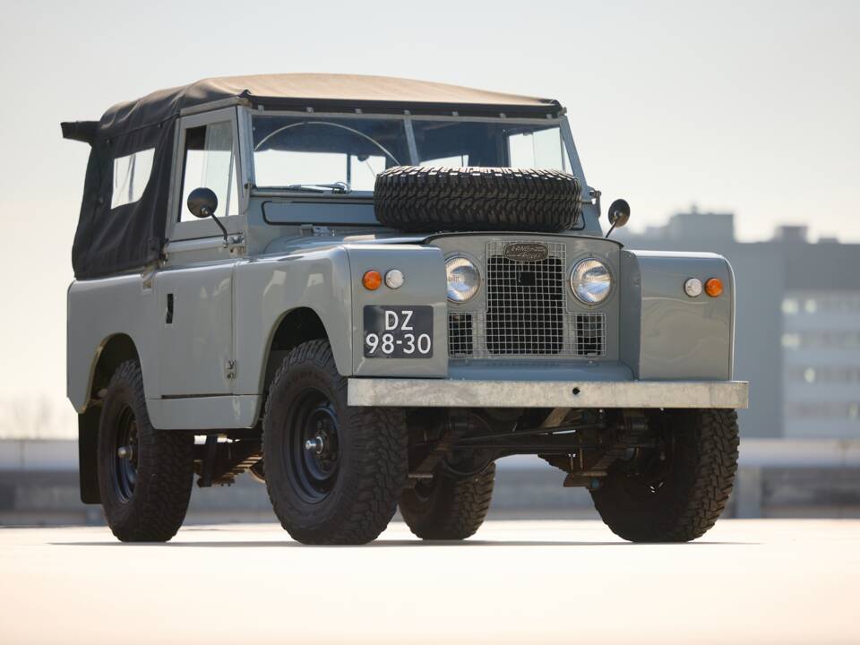 Immagine 20/66 di Land Rover 88 (1963)