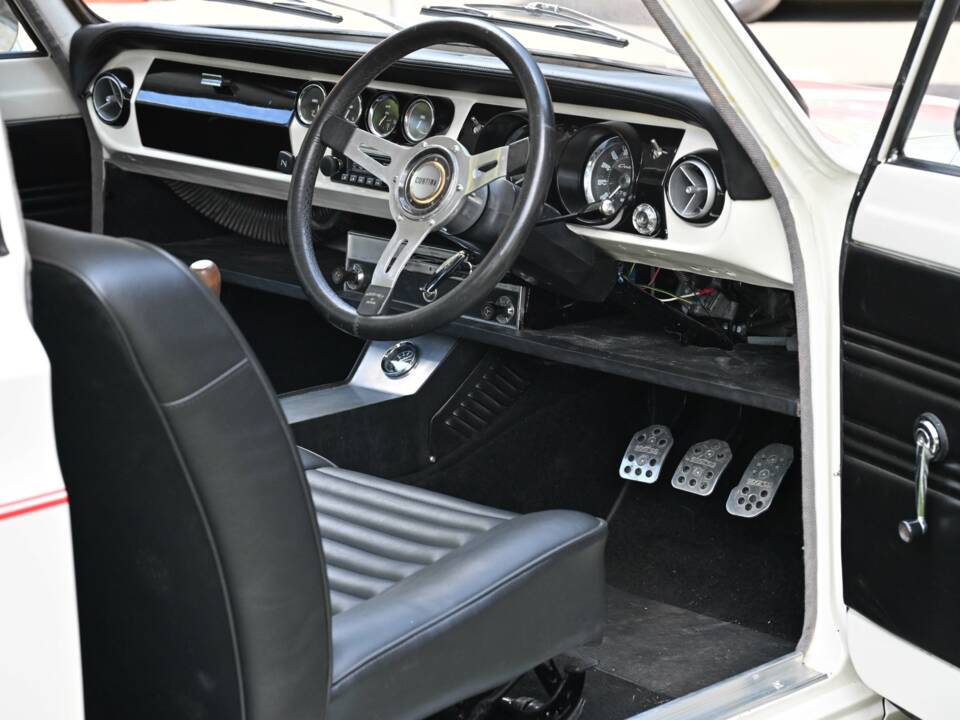 Bild 30/46 von Ford Cortina GT (1965)