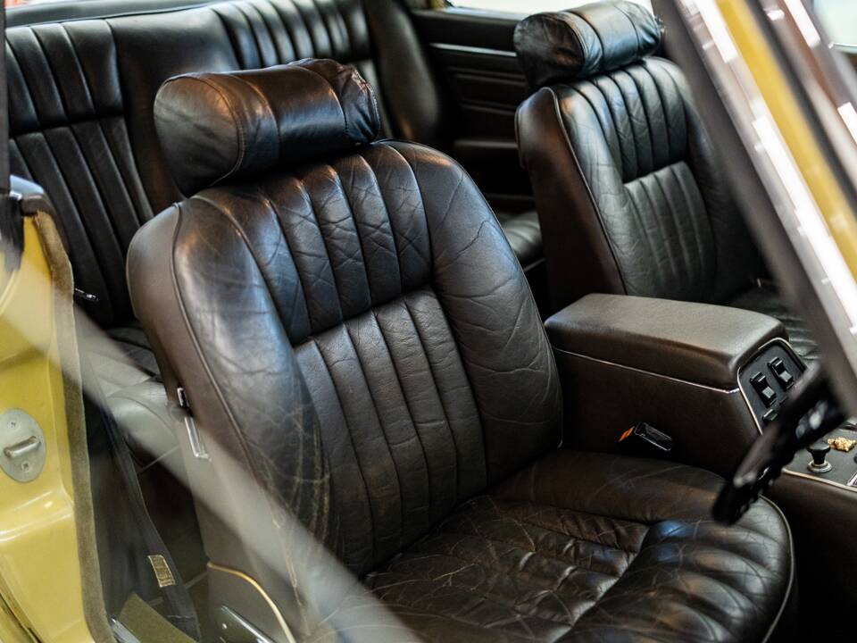 Image 47/50 de Jaguar XJ 6 C 4.2 (1975)