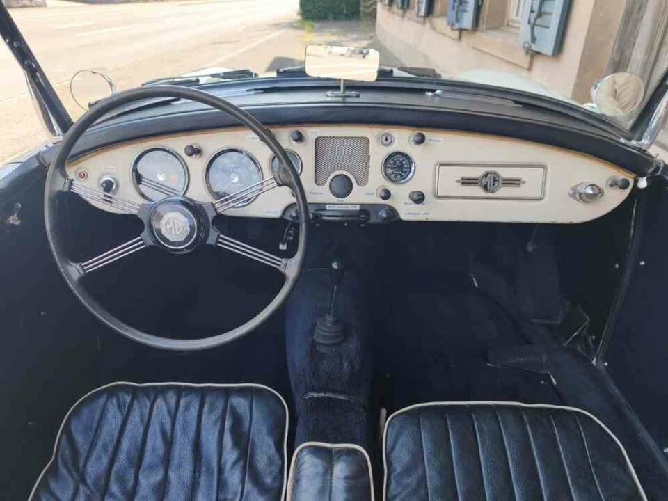 Bild 11/27 von MG MGA 1500 (1958)