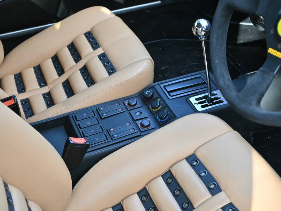 Imagen 20/28 de Ferrari 328 GTB (1989)
