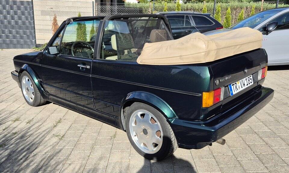 Bild 7/8 von Volkswagen Golf I Cabrio 1.8 (1991)