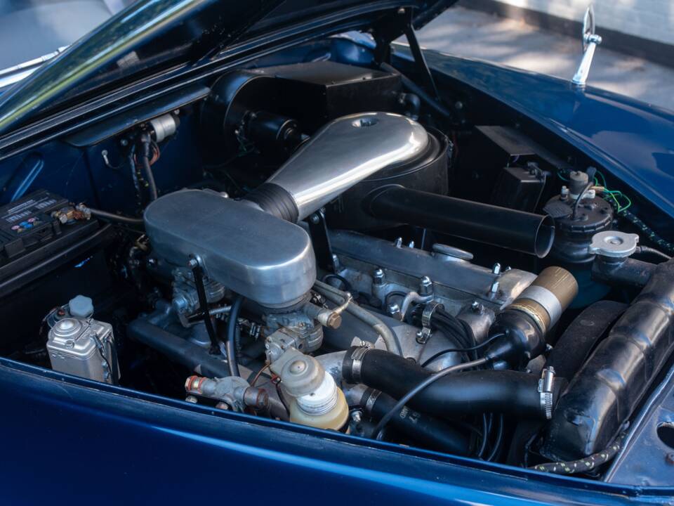 Bild 17/50 von Jaguar Mk II 2.4 (1964)