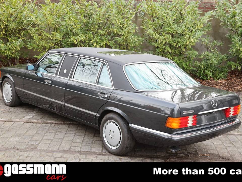 Image 6/15 of Mercedes-Benz 560 SEL (1990)