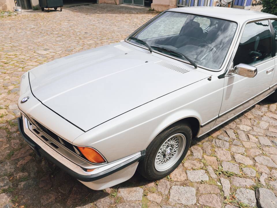 Bild 18/106 von BMW 633 CSi (1976)