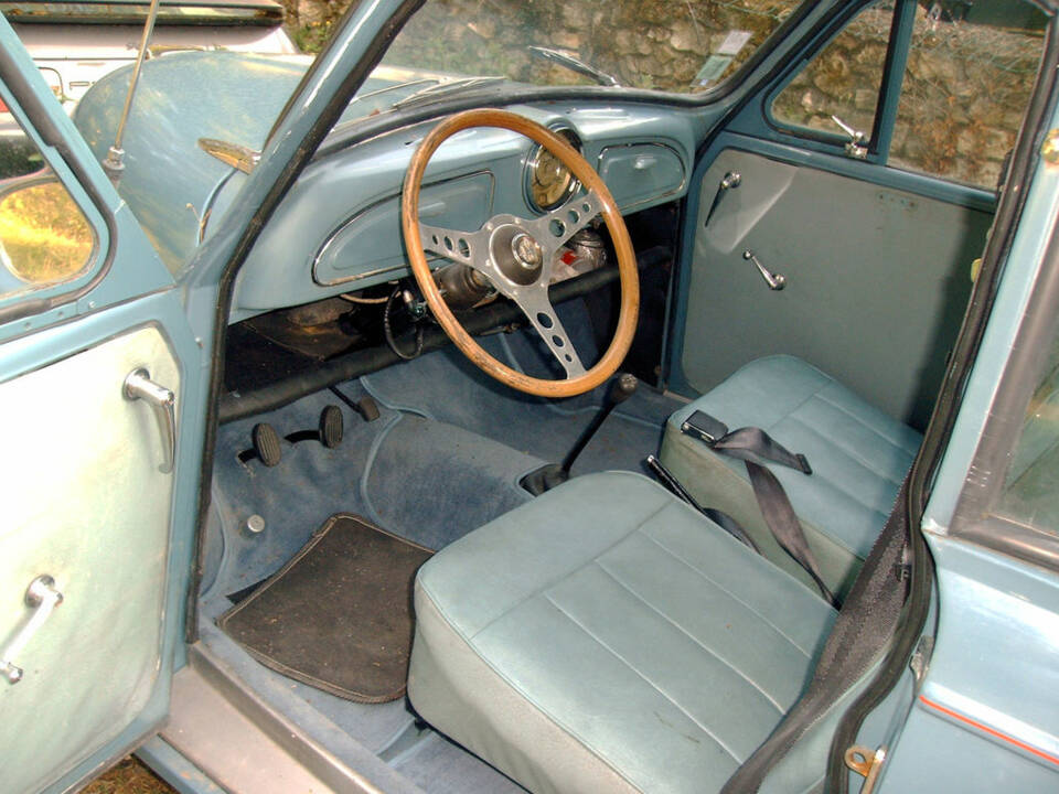 Immagine 3/7 di Morris Minor 1000 (1957)