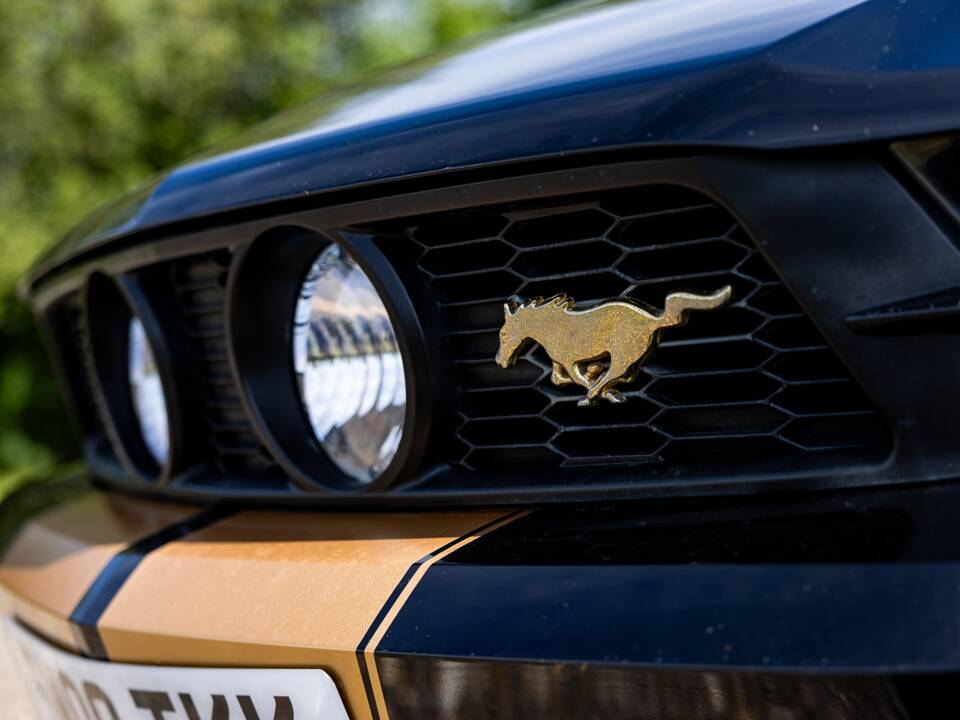 Image 26/50 of Ford Mustang V6 (2009)