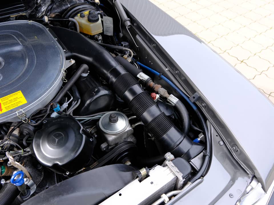 Image 95/96 of Mercedes-Benz 560 SL (1987)