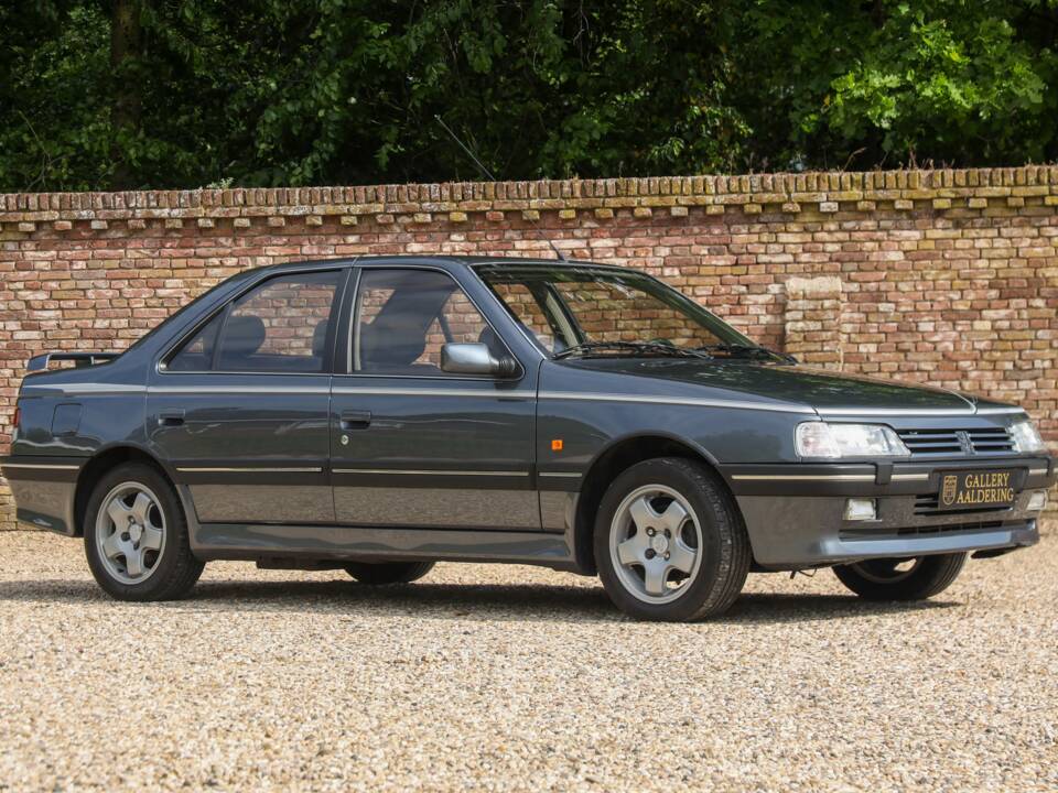 Bild 31/50 von Peugeot 405 Mi16 (1990)