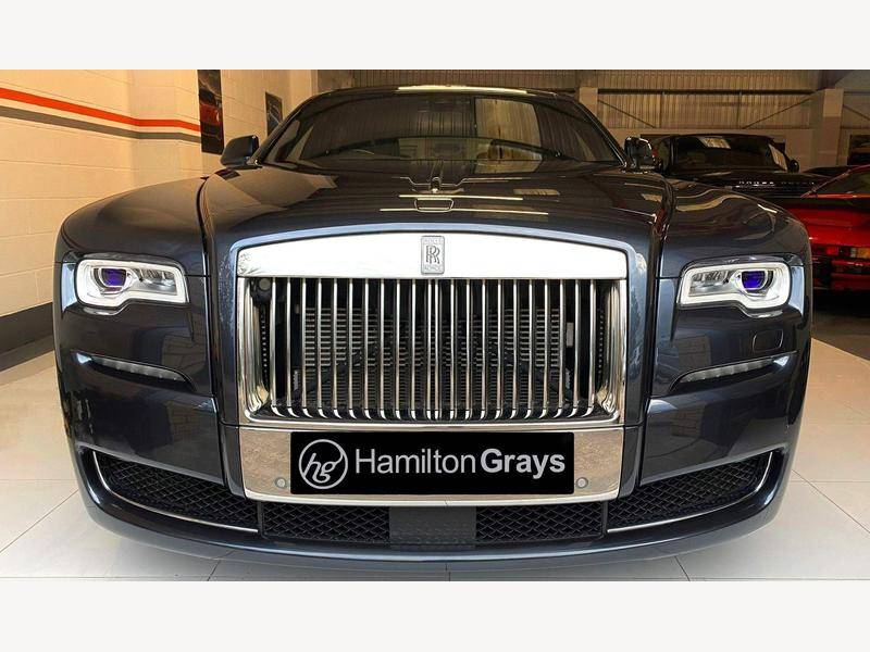 Image 5/31 of Rolls-Royce Ghost (2015)