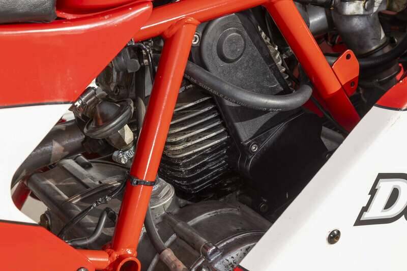 Afbeelding 19/39 van Ducati 900 Supersport (1989)