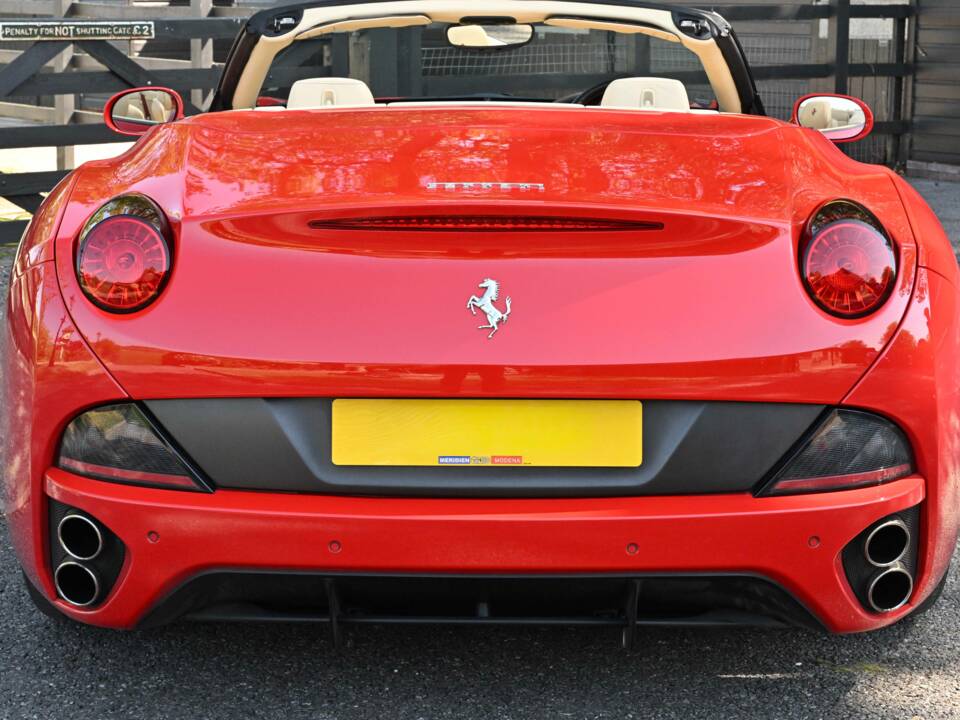 Afbeelding 47/50 van Ferrari California (2011)