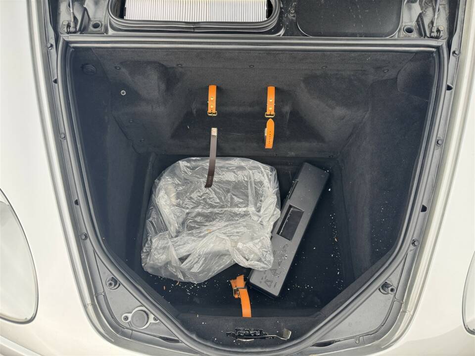 Immagine 33/44 di Ferrari 360 Spider (2004)