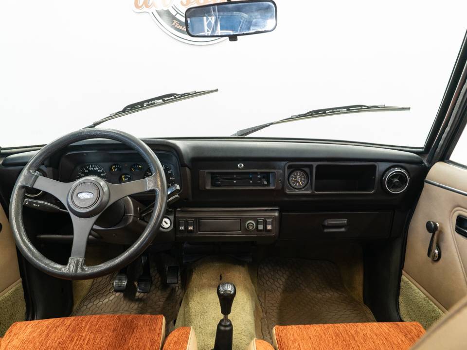 Bild 34/45 von Ford Escort RS 2000 (1980)