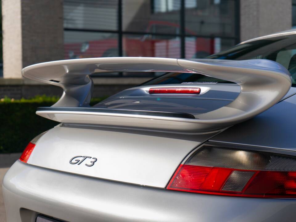 Bild 21/29 von Porsche 911 GT3 (2001)