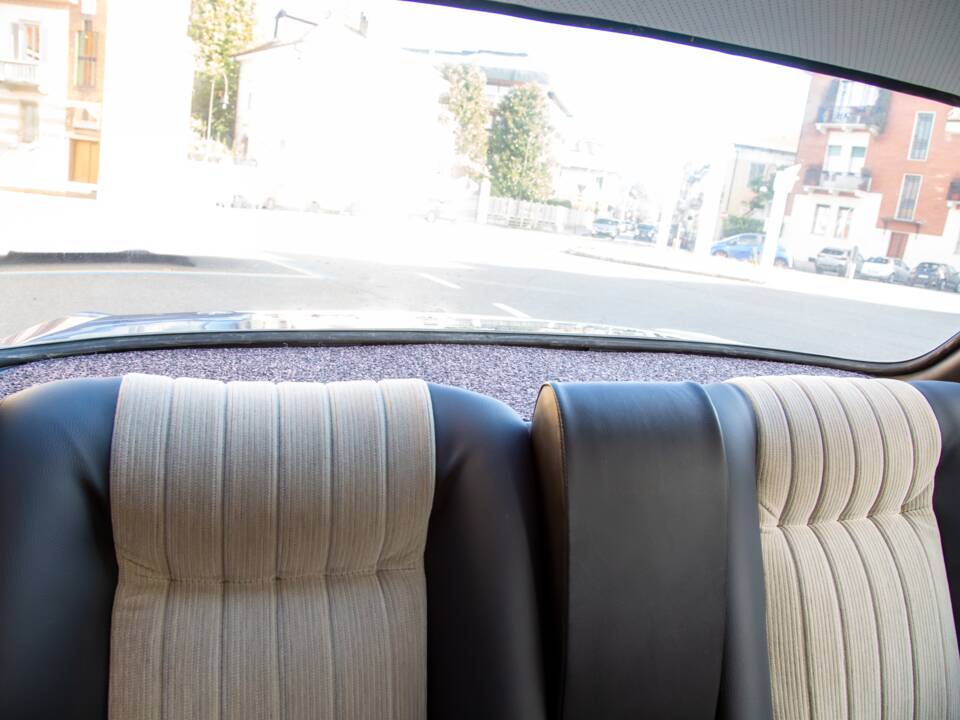 Image 28/56 of BMW 2800 CS (1969)