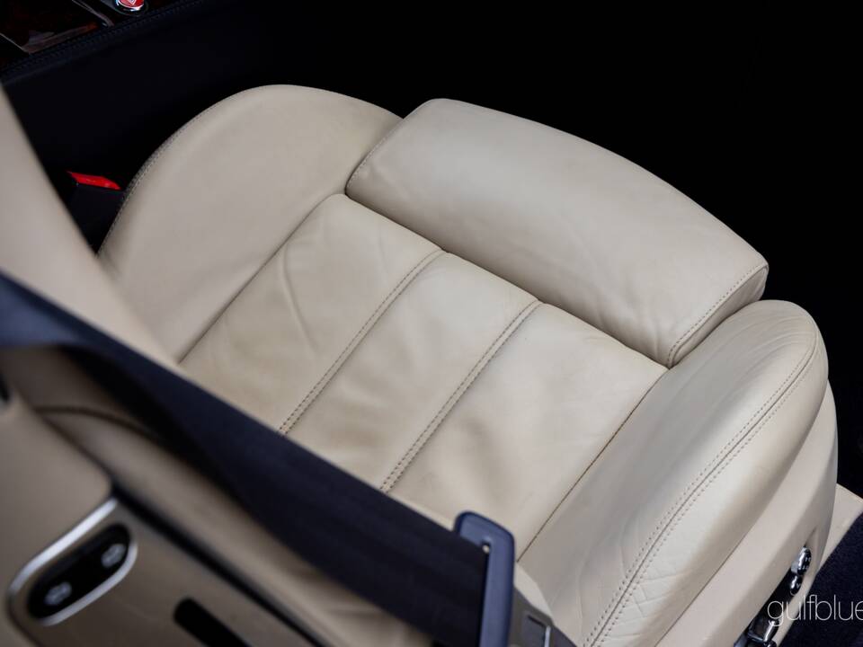 Image 40/75 of Bentley Continental GT (2004)