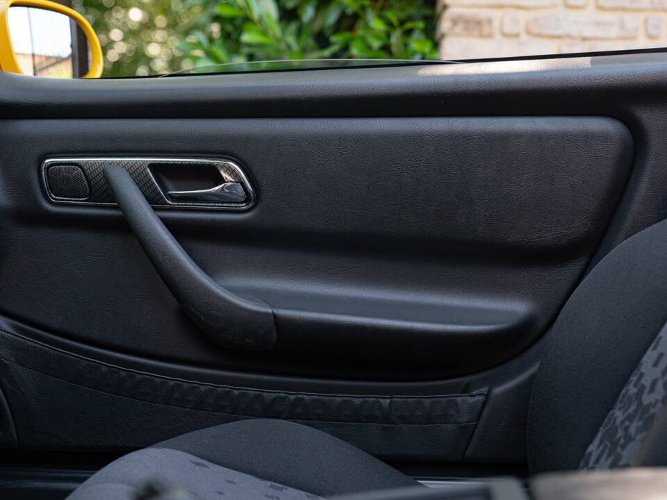 Immagine 39/50 di Mercedes-Benz SLK 200 (1997)