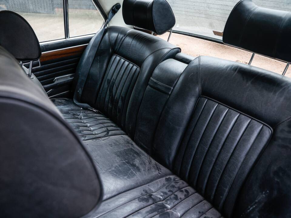 Bild 31/45 von BMW 3,0 Si (1976)