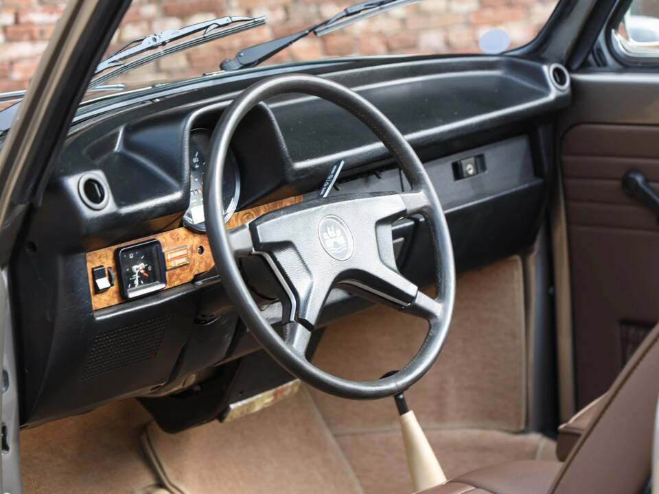 Image 36/50 of Volkswagen Beetle 1303 (1979)