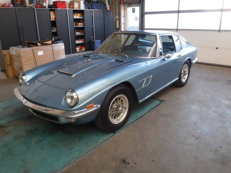 Image 1/50 of Maserati Mistral 4000 (1967)
