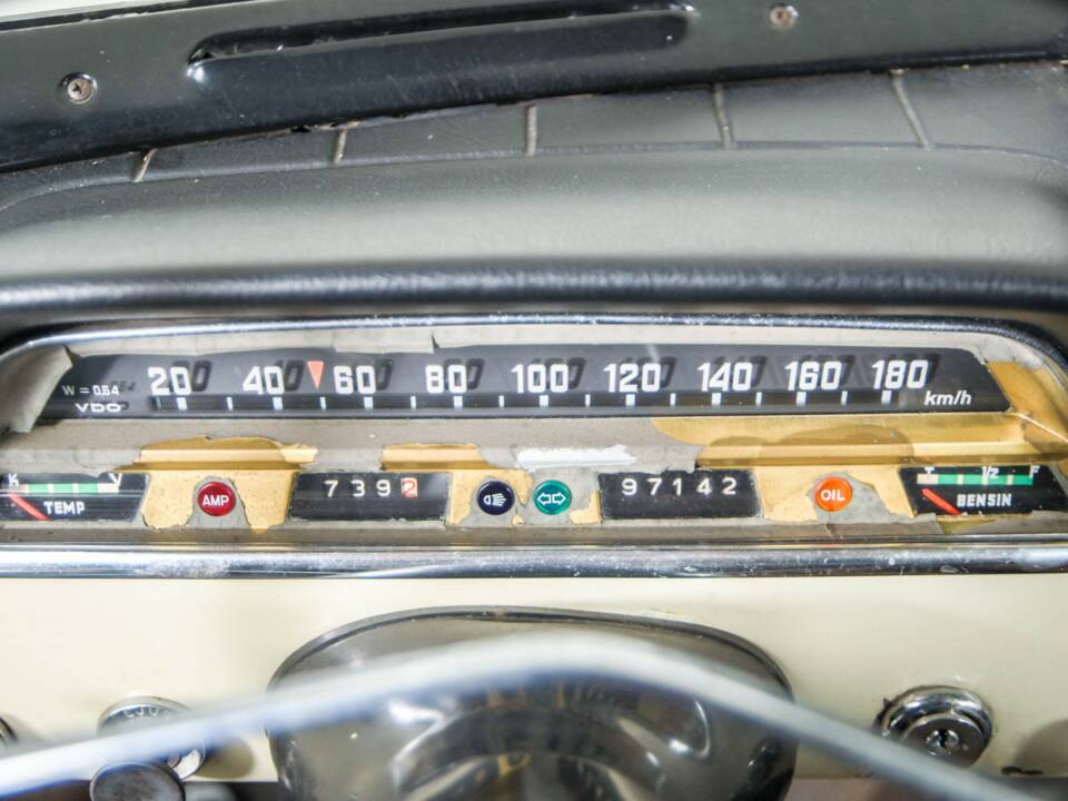 Bild 19/50 von Volvo Amazon P220 (1968)