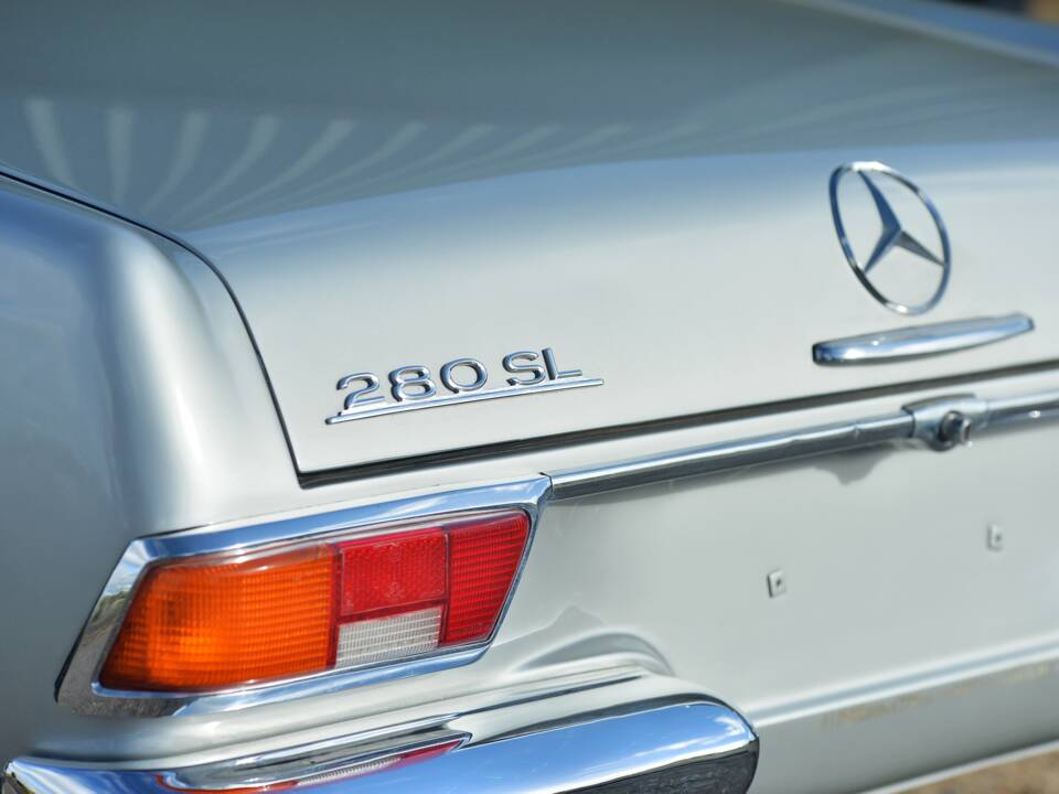 Bild 13/14 von Mercedes-Benz 280 SL (1968)