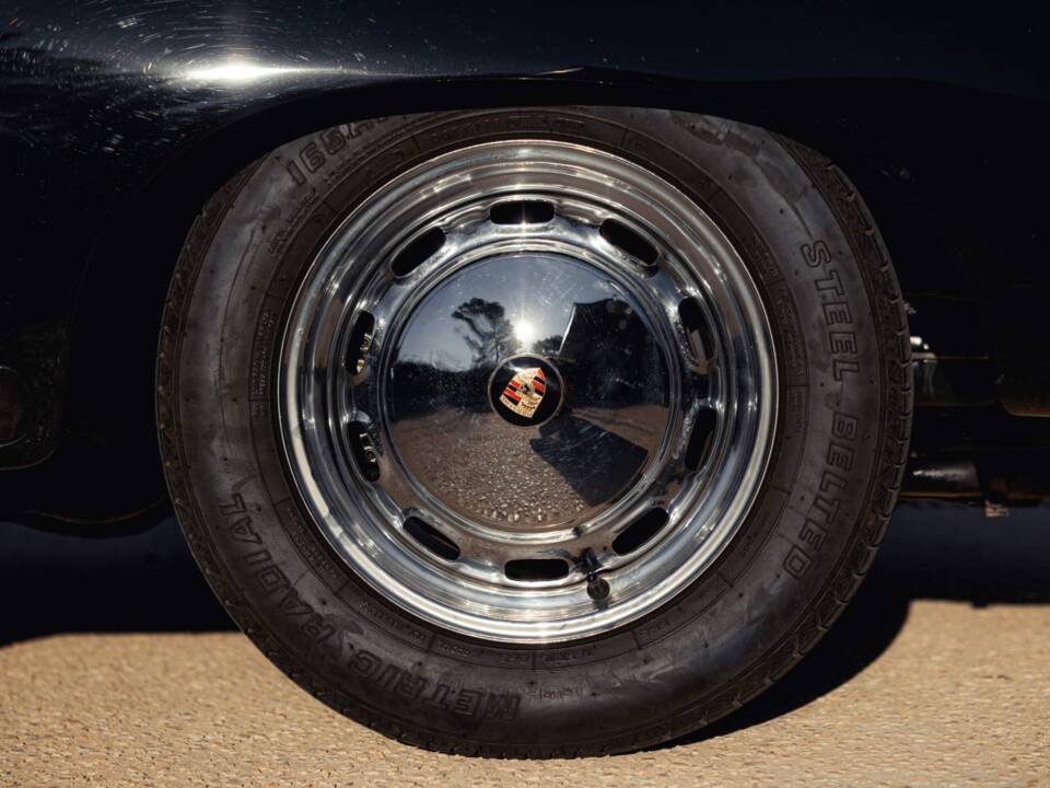 Immagine 14/54 di Porsche 356 C 1600 SC (1964)