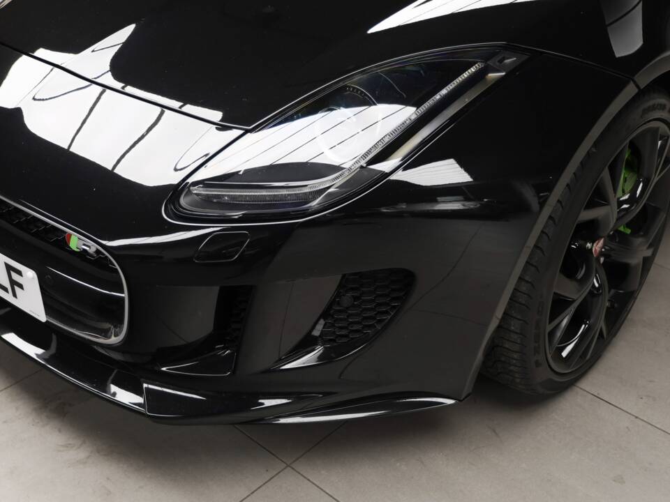 Afbeelding 18/50 van Jaguar F-Type R (2014)