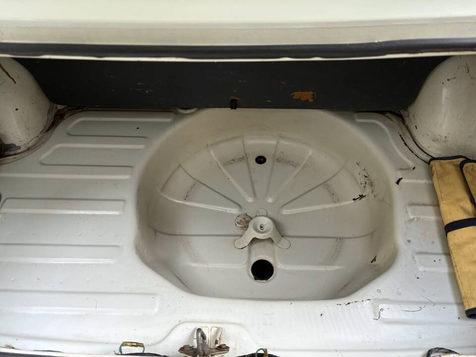 Image 20/29 de Toyota Corolla 1200 (1971)