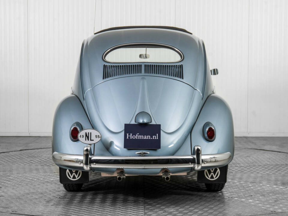 Imagen 13/50 de Volkswagen Maggiolino 1200 Convertibile (1955)