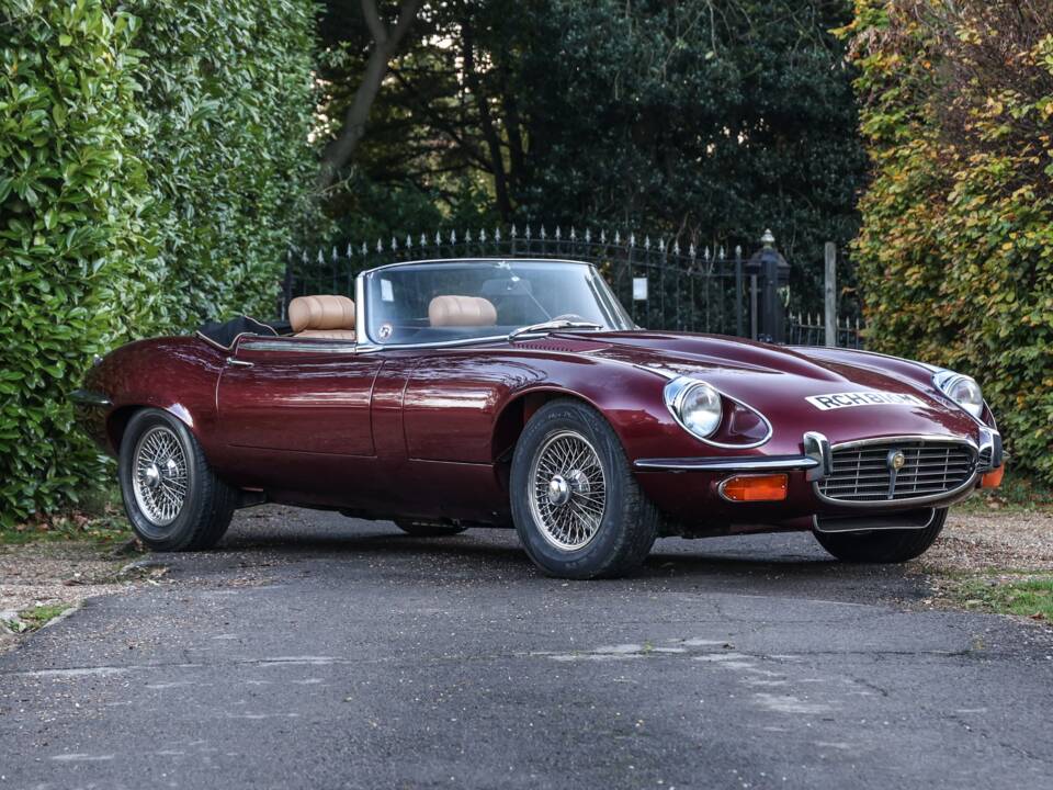 Bild 1/31 von Jaguar E-Type V12 (1974)