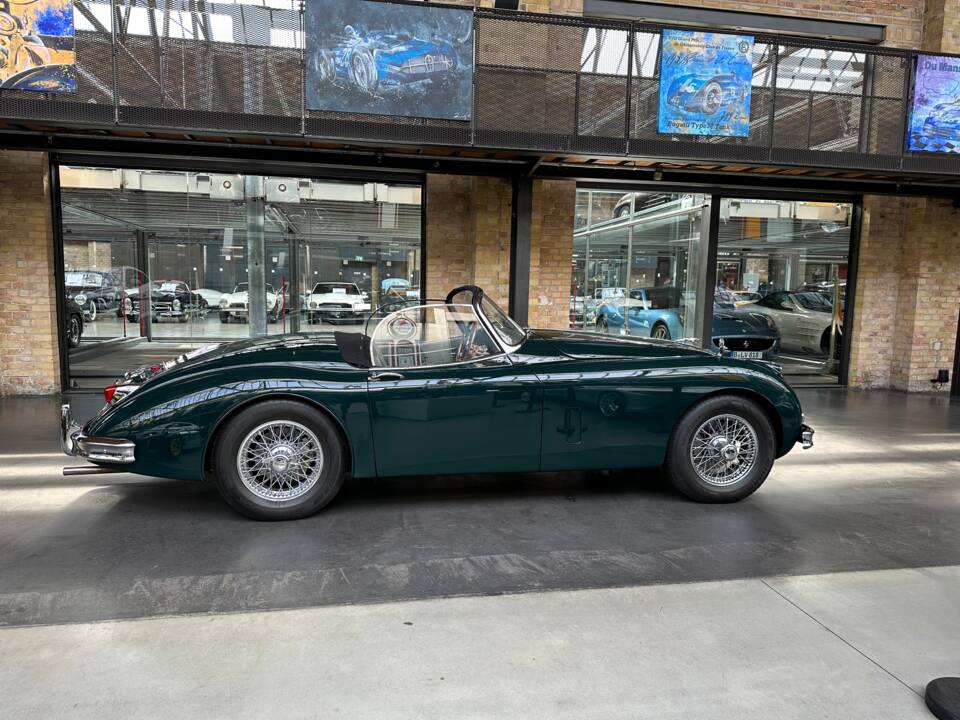 Image 7/19 de Jaguar XK 150 OTS (1958)