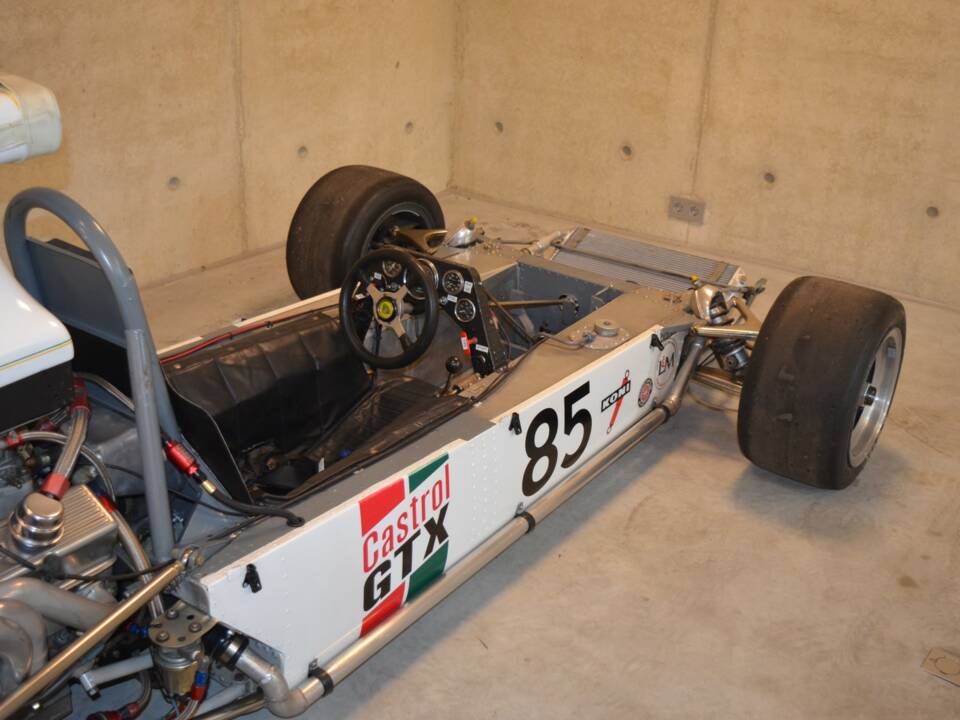 Image 11/15 of Lotus 70 (1970)