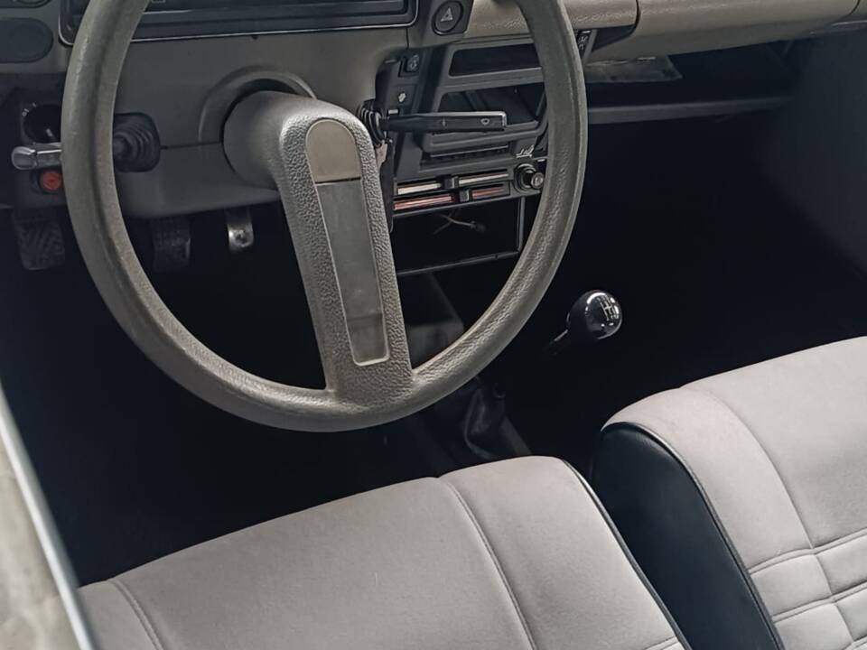 Image 11/11 of Citroën Visa (1985)