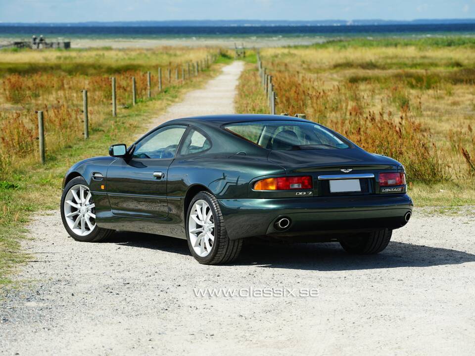 Bild 22/24 von Aston Martin DB 7 Vantage (2000)