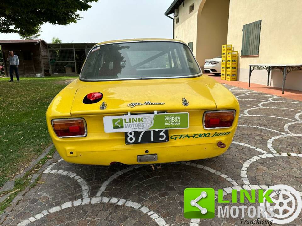 Immagine 5/10 di Alfa Romeo Giulia 1600 Sprint GT (1965)