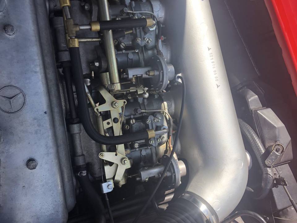 Image 25/45 of Mercedes-Benz 190 SL (1960)