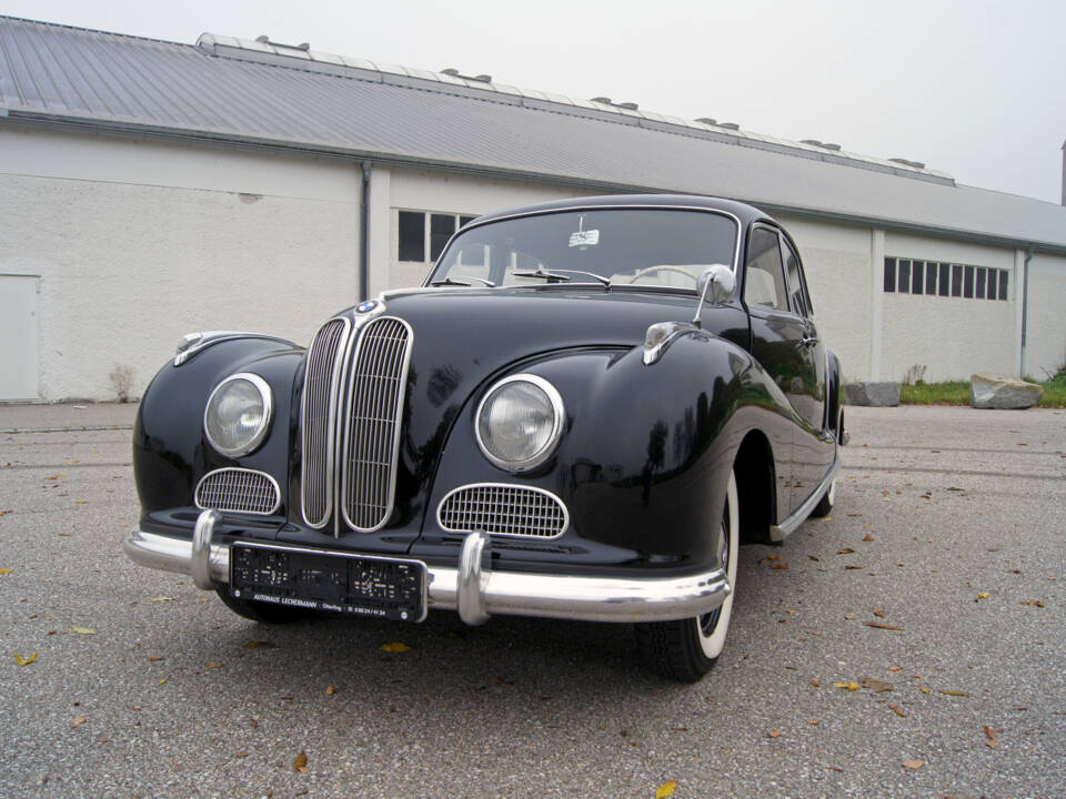 Bild 2/100 von BMW 501 A (1954)