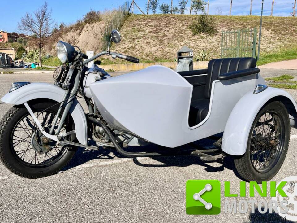 Bild 3/10 von Harley-Davidson DUMMY (1942)
