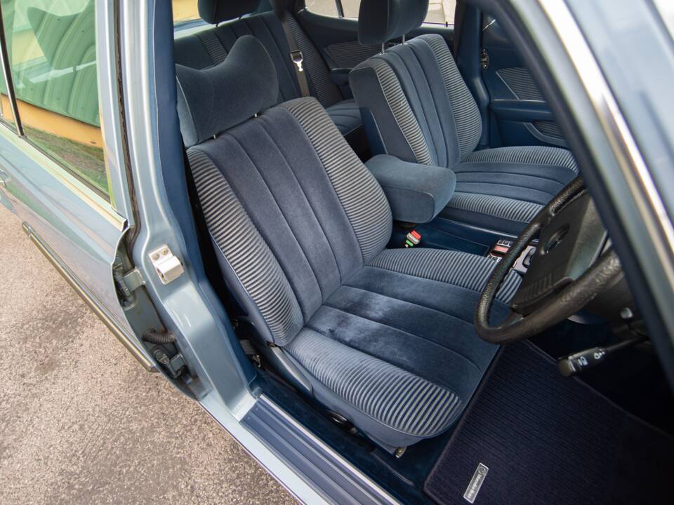 Bild 10/30 von Mercedes-Benz 450 SEL (1979)