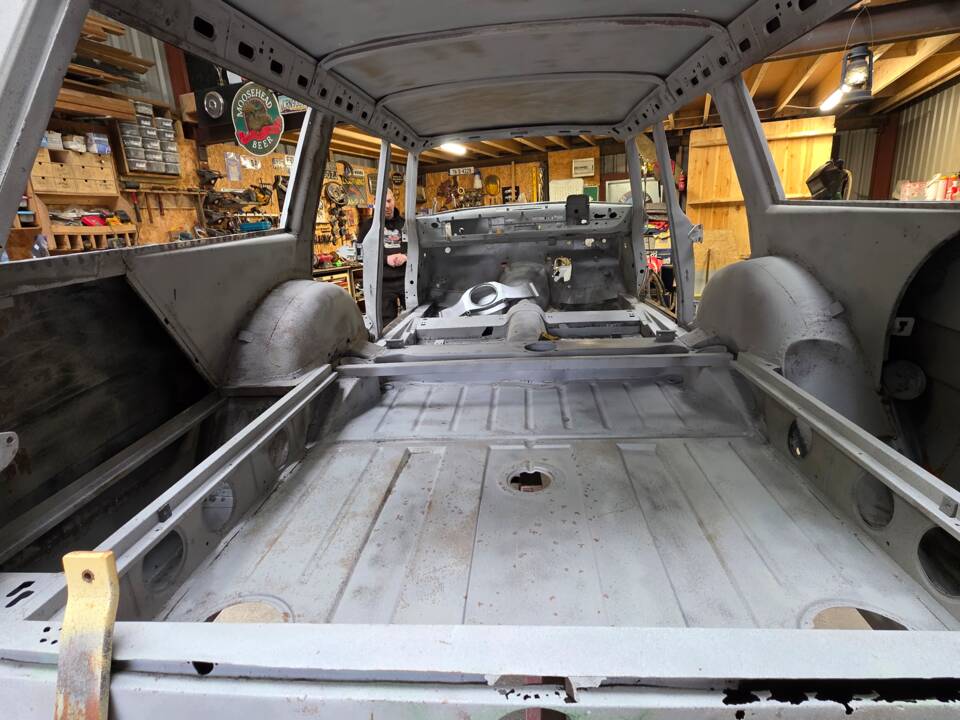 Image 30/31 of Mercedes-Benz 230 S Universal (1966)