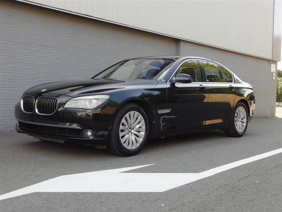 Afbeelding 2/95 van BMW 750i (2009)