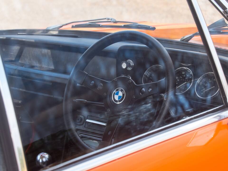 Bild 43/50 von BMW 2002 tii Touring (1973)