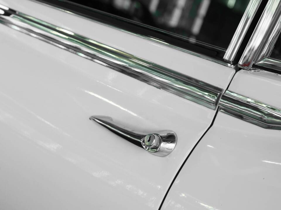 Bild 38/40 von Jaguar E-Type V12 (1972)