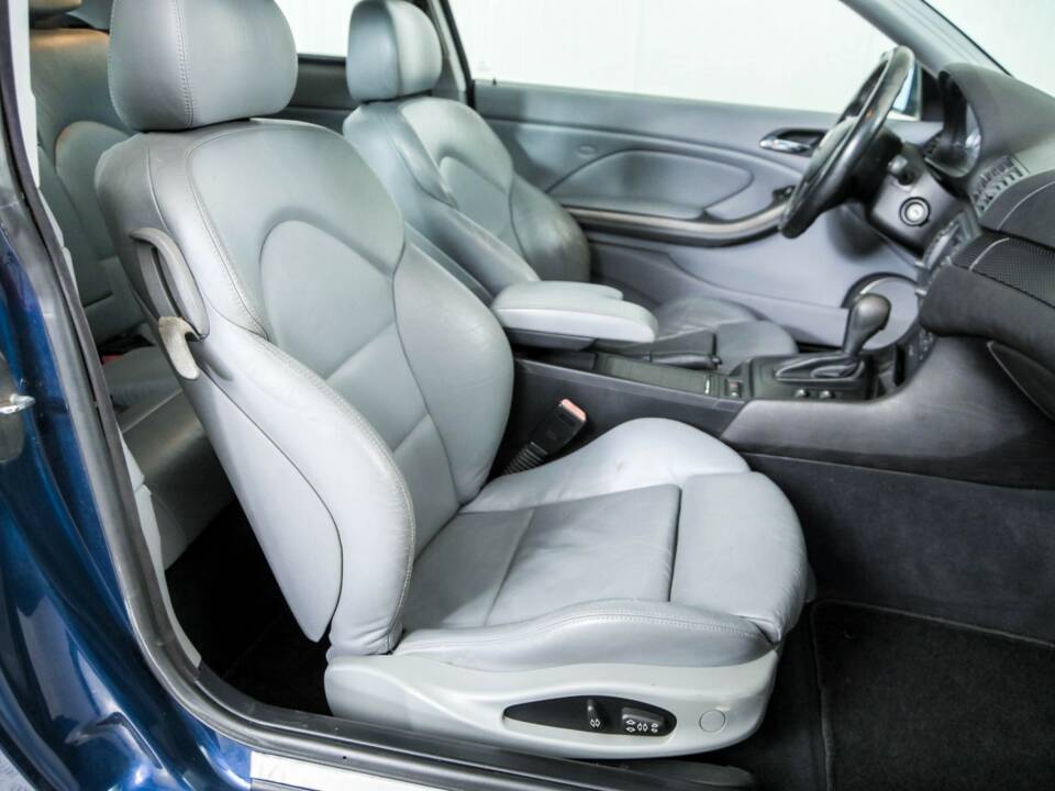 Bild 33/50 von BMW 320Ci (2003)