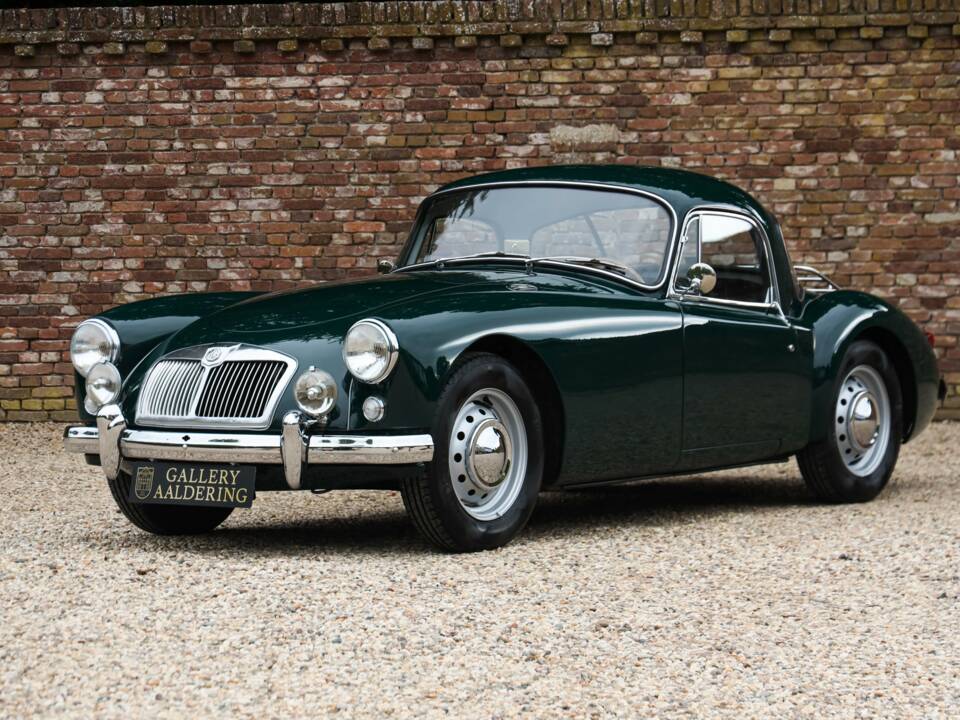Image 8/50 de MG MGA 1500 (1958)