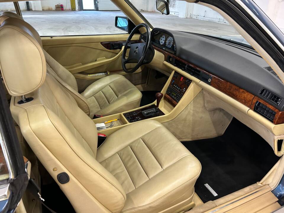 Image 14/20 de Mercedes-Benz 500 SEC SGS (1982)